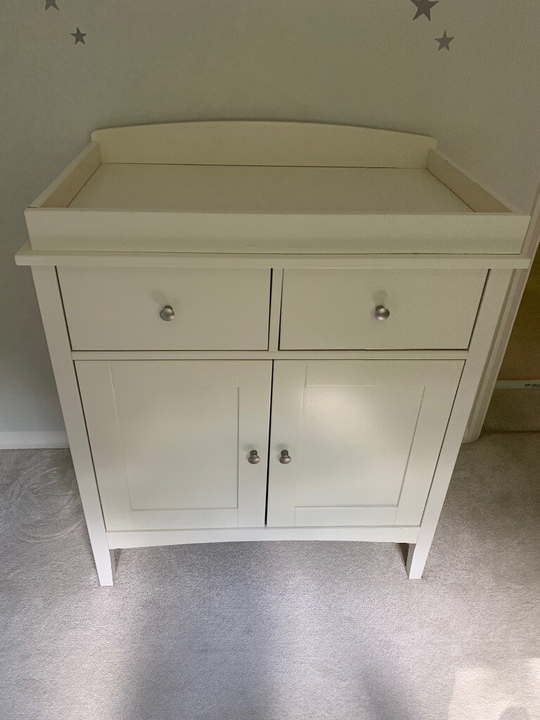 baby change table gumtree